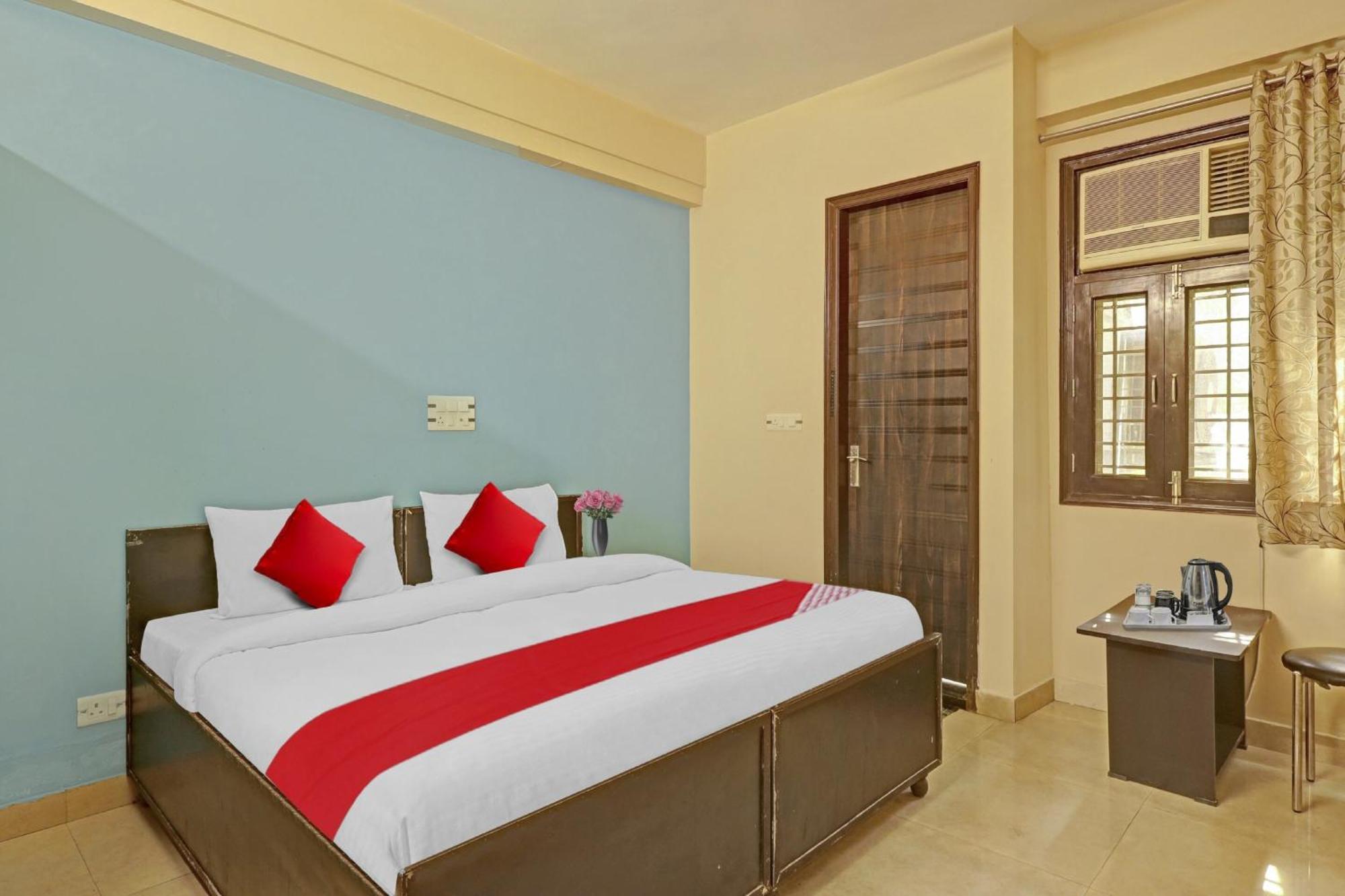 Hotel O A.K Palace New Delhi Ngoại thất bức ảnh